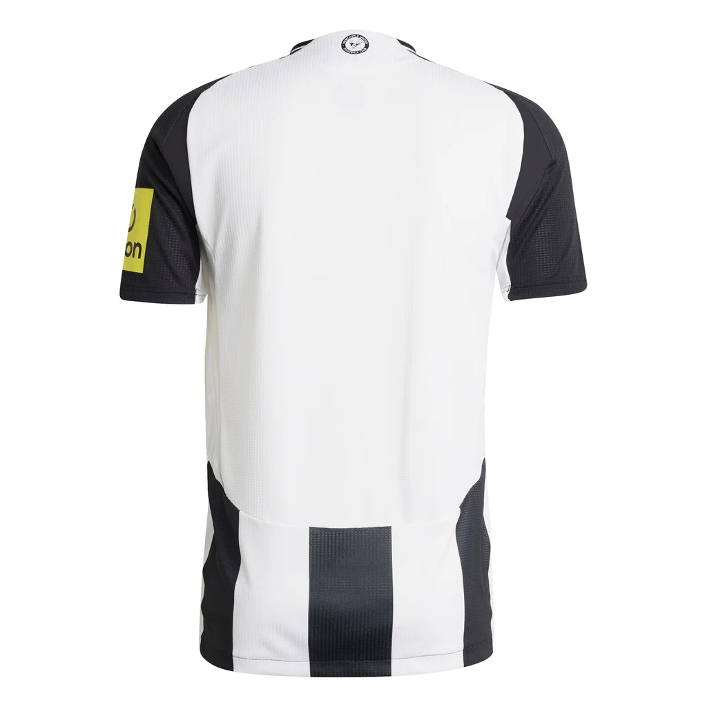 Newcastle United Home Jersey 24/25 - Player Edition