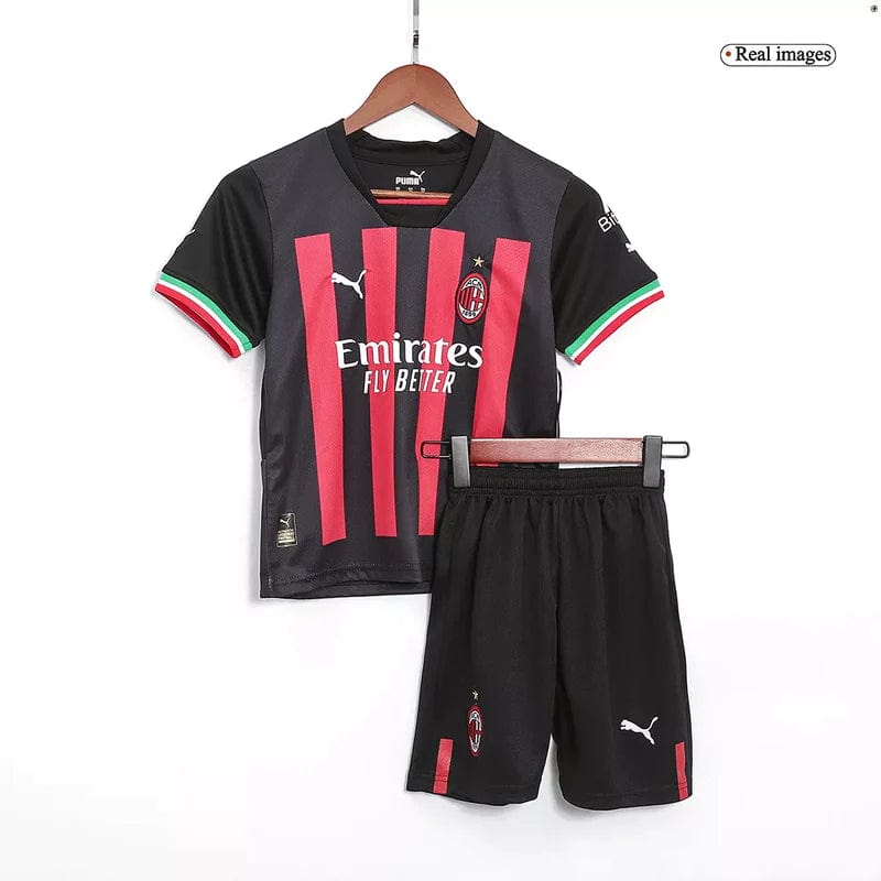 AC Milan Home Kit 22/23 - Kids