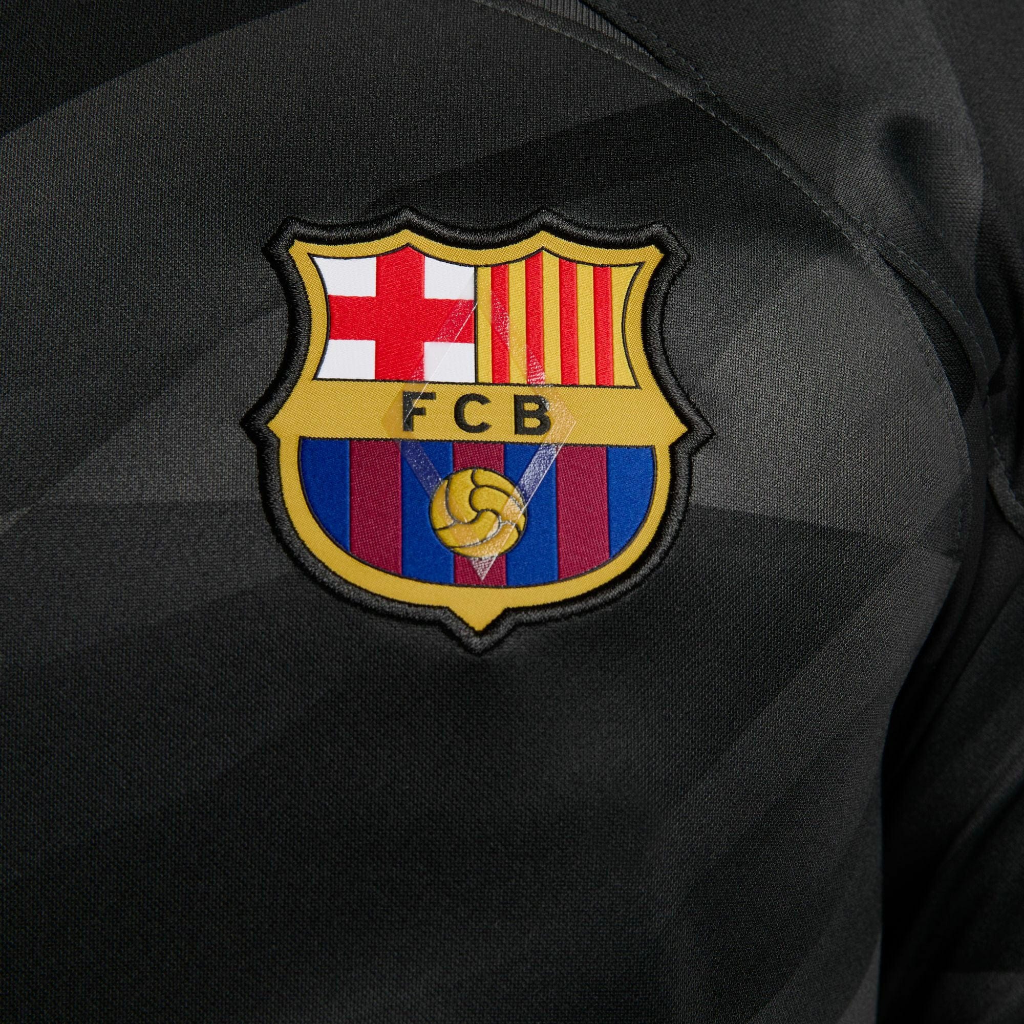 FC Barcelona GK Home 2023/2024 Kits - JerseyZone