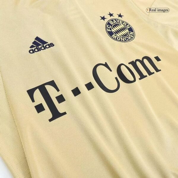 Retro Bayern Munich 2004/05 Away Jersey