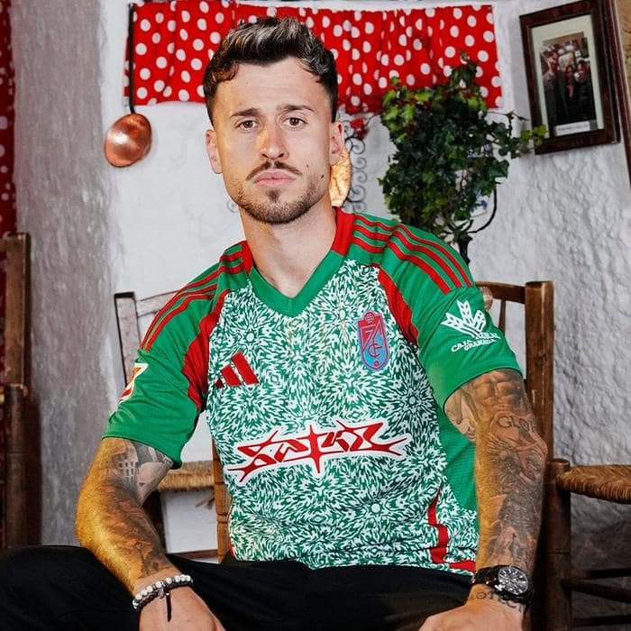 Maillot-Grenade-Third-2024-2025