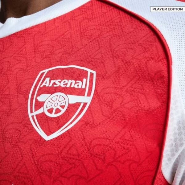 Adidas logo on Arsenal jersey Home 25-26
