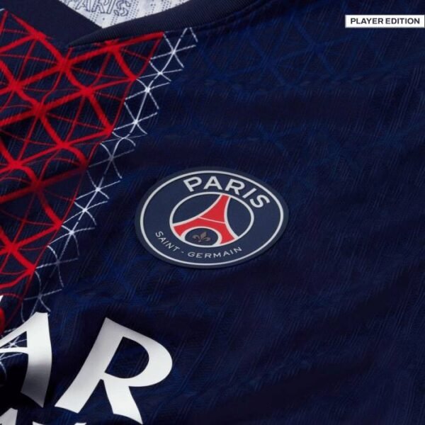 PSG logo on psg Jersey